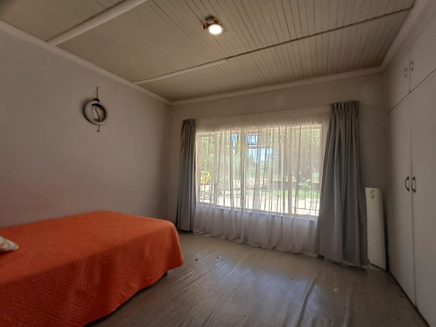 6 Bedroom Property for Sale in Makwassie North West